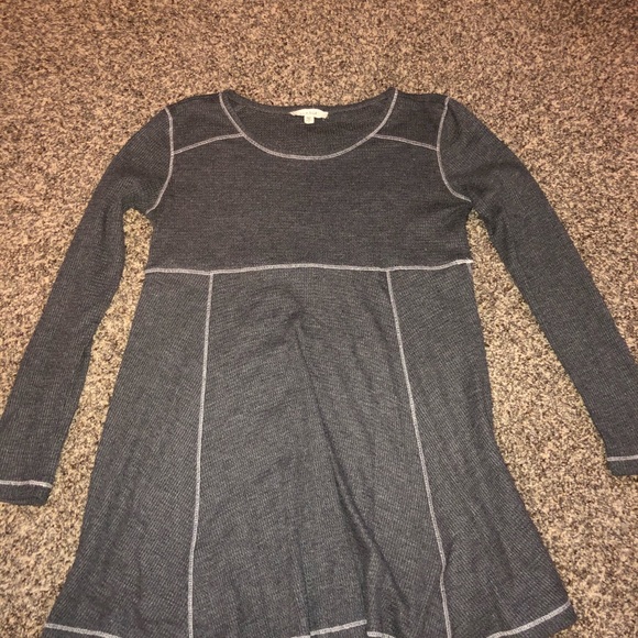 Grey tunic top! - Picture 2 of 3